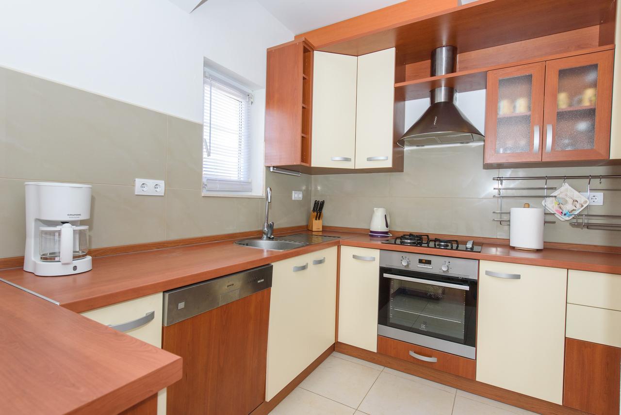 Apartment Drmic Каштела Экстерьер фото